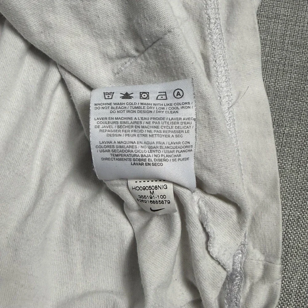 Nike Jordan Hoodie Mens‎ M White Pullover Hooded Lightweight Pockets Embroidered